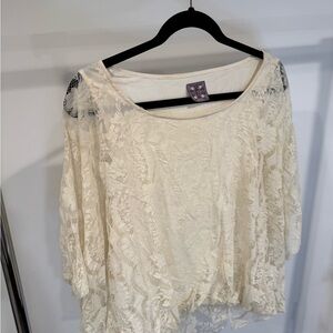 Free People Cream Ruffled 3/4 Sleeve Blouse